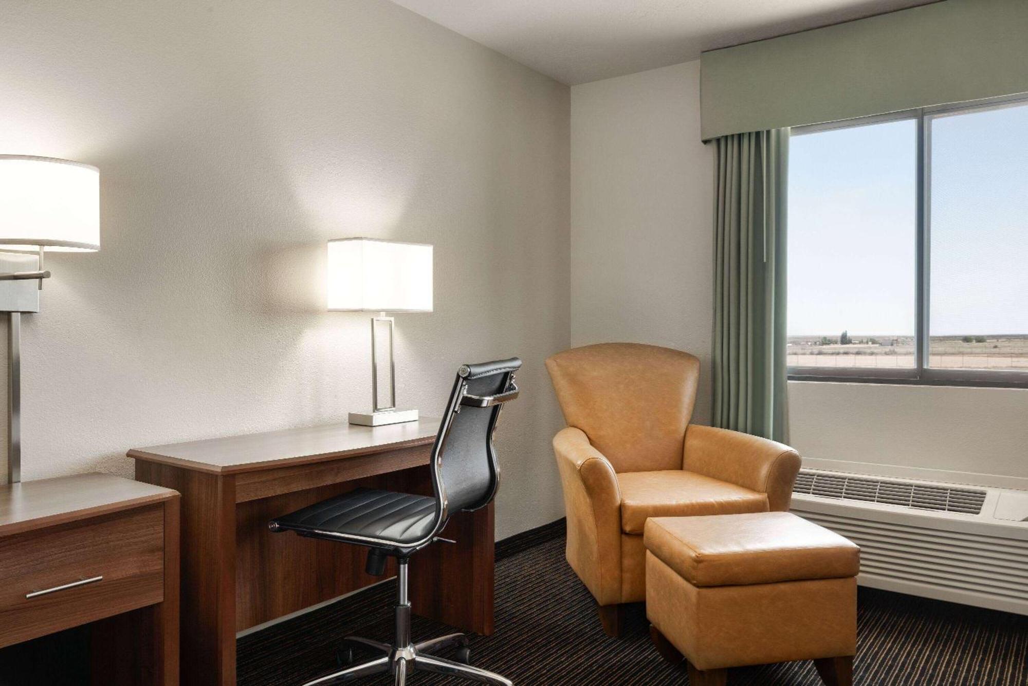 Travelodge By Wyndham Vaughn Zewnętrze zdjęcie