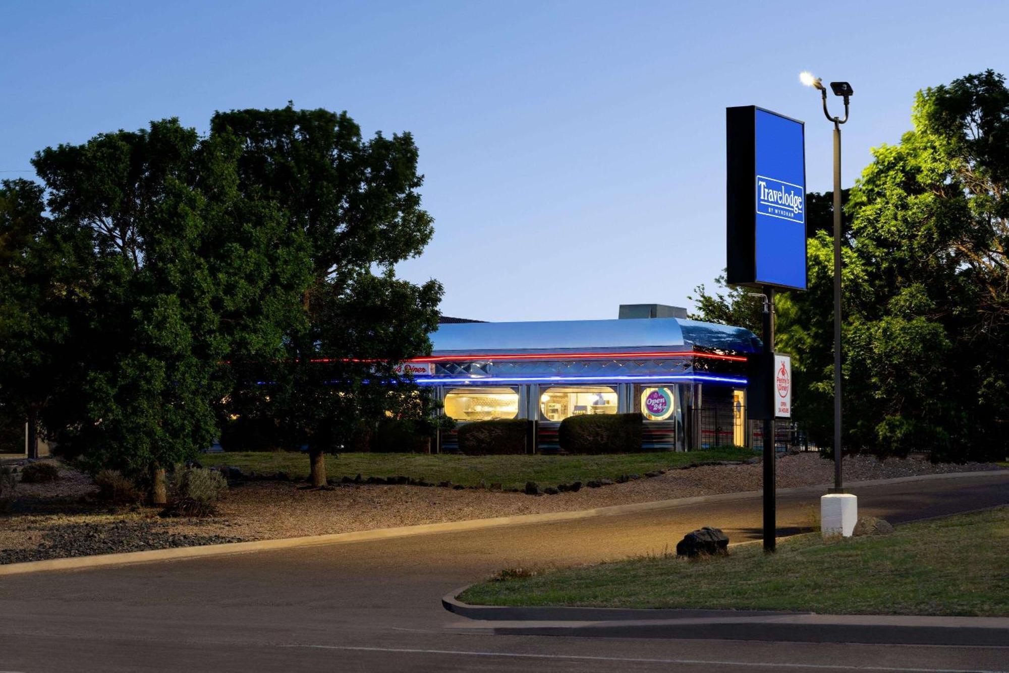 Travelodge By Wyndham Vaughn Zewnętrze zdjęcie